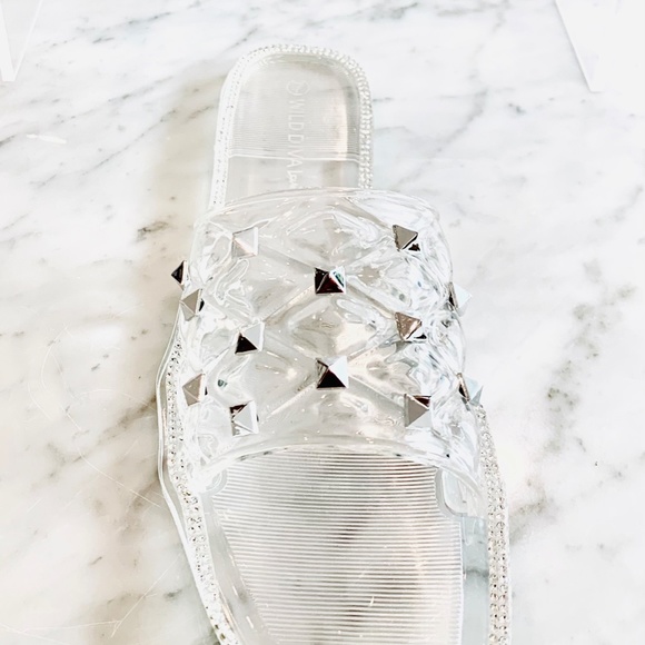 WILD DIVA LOUNGE Studded Jelly Slip-On Sandal (Women) - Picture 8 of 11